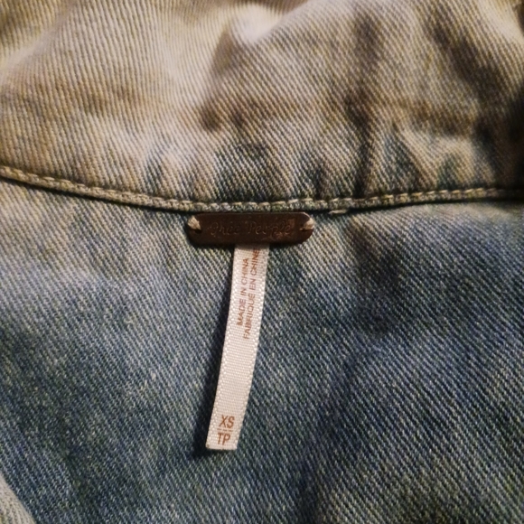 Jean vest - Picture 3 of 3